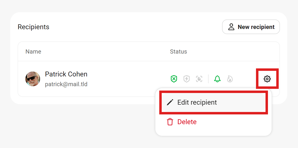 Edit a Reports recipients in Defender